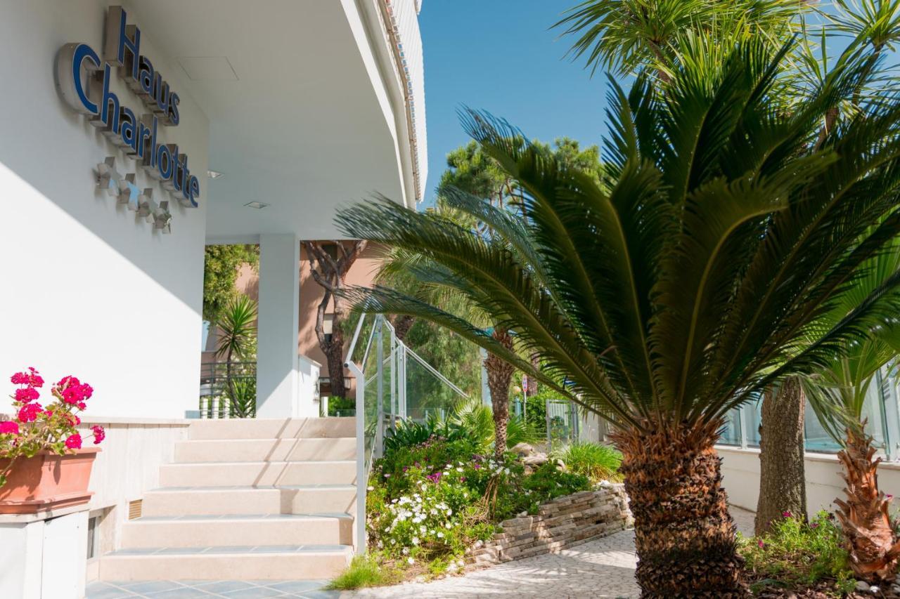 Hotel Haus Charlotte San Benedetto del Tronto Eksteriør billede