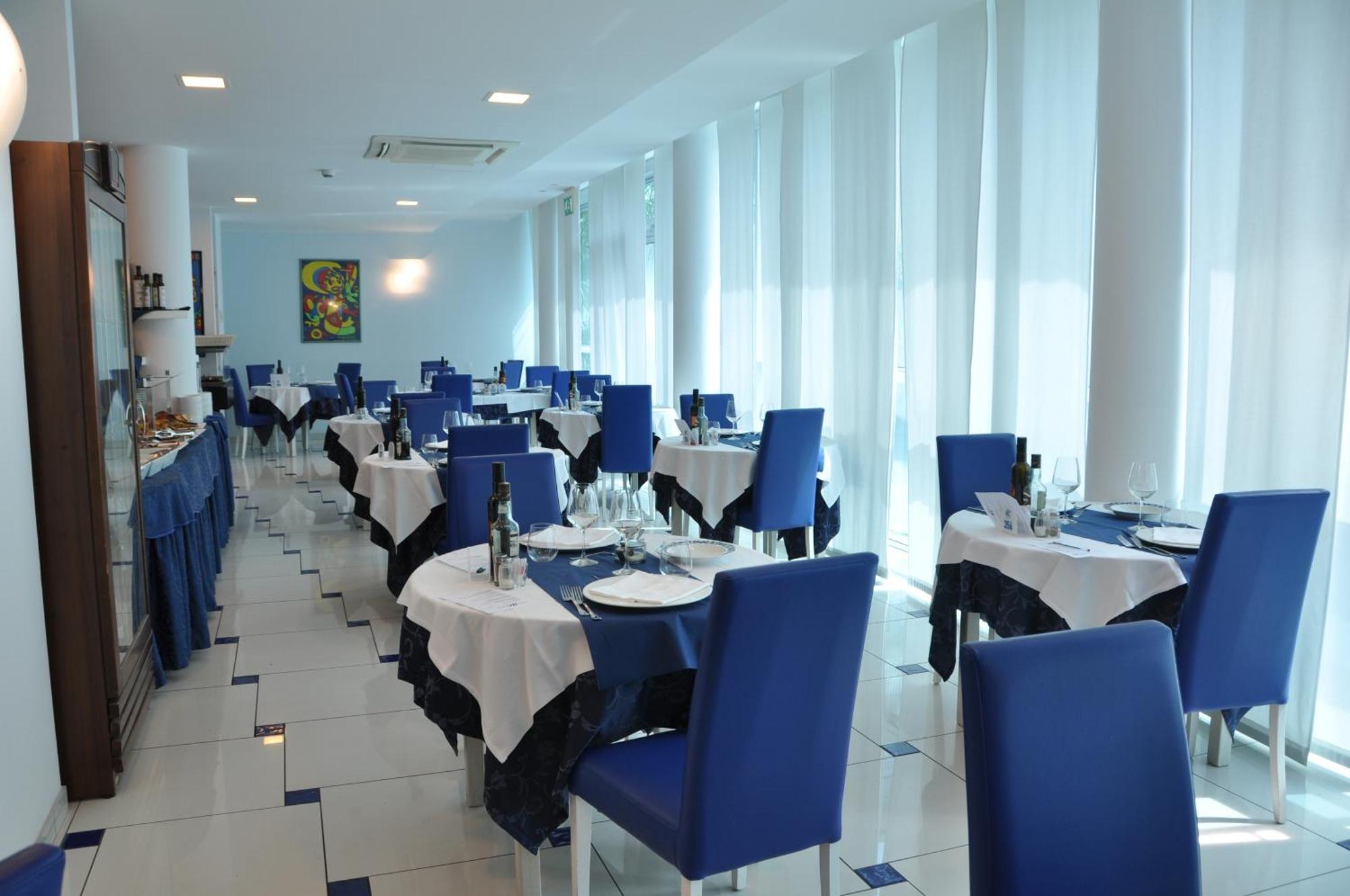 Hotel Haus Charlotte San Benedetto del Tronto Eksteriør billede