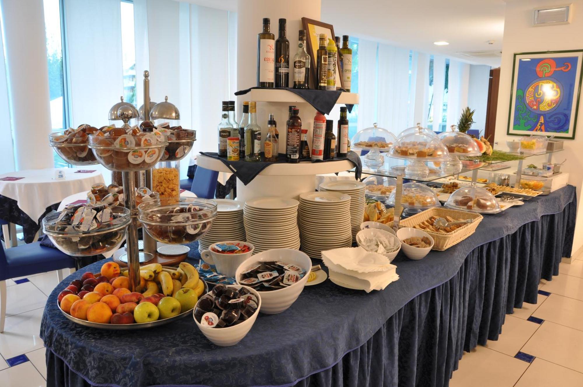 Hotel Haus Charlotte San Benedetto del Tronto Eksteriør billede
